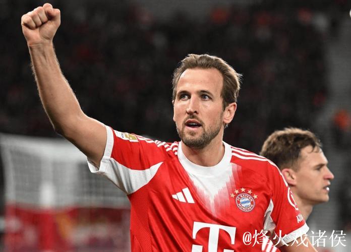 德甲霸主制造惨案，13轮12胜，凯恩踢疯了：替补