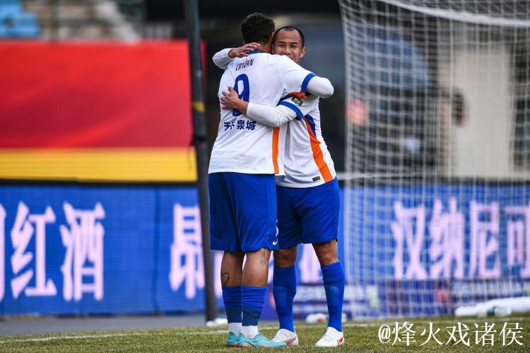 中超-李源一两送助攻克雷桑进球 山东客场胜长春