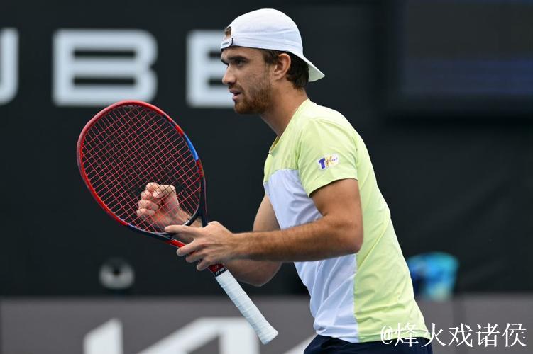 上海赛第7日周意王傲然男双晋级 张之臻组合出局